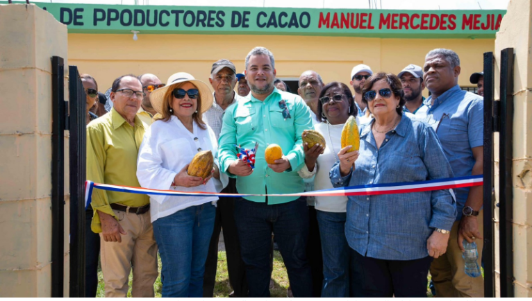 El FEDA ha inaugurado 50 pequeñas obras de infraestructura en toda la geografía nacional
