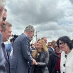 Rey de España entrega monumento en honor a la Escuela de Salamanca al presidente Luis Abinader