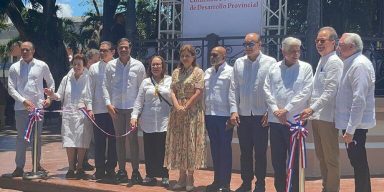 Vicepresidenta Raquel Peña inaugura obras de restauración en el Centro Histórico de Santiago