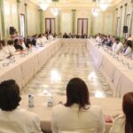 Presidente Abinader reconoce a 71 médicos forenses por histórica labor en tragedia del Jet Set
