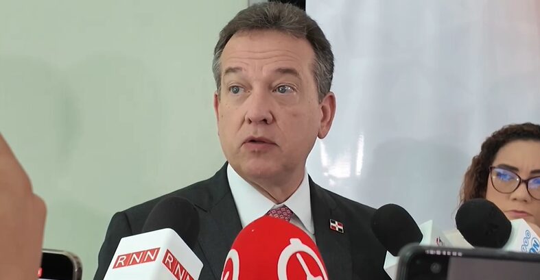 Ito dice llegará el momento de regular los trabajadores extranjeros en RD sin darle ciudadanía Ito dice llegará el momento de regular los trabajadores extranjeros en RD sin darle ciudadanía