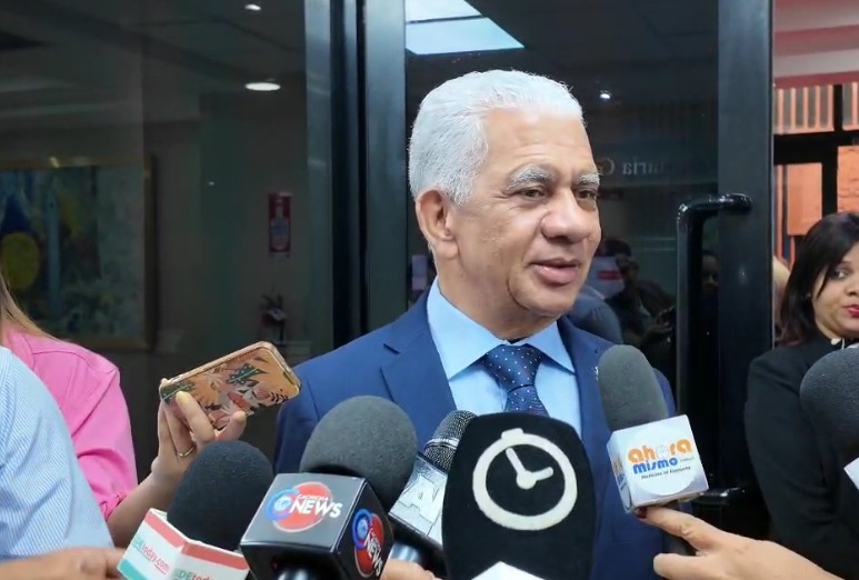 Presidente del Senado considera inoportuno crear Ministerio del Hombre; propone Ministerio de la Familia Presidente del Senado considera inoportuno crear Ministerio del Hombre; propone Ministerio de la Familia