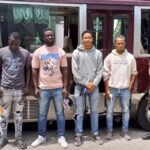 Chofer y cobrador de autobús apresados con pasajeros migrantes haitianos en San Juan