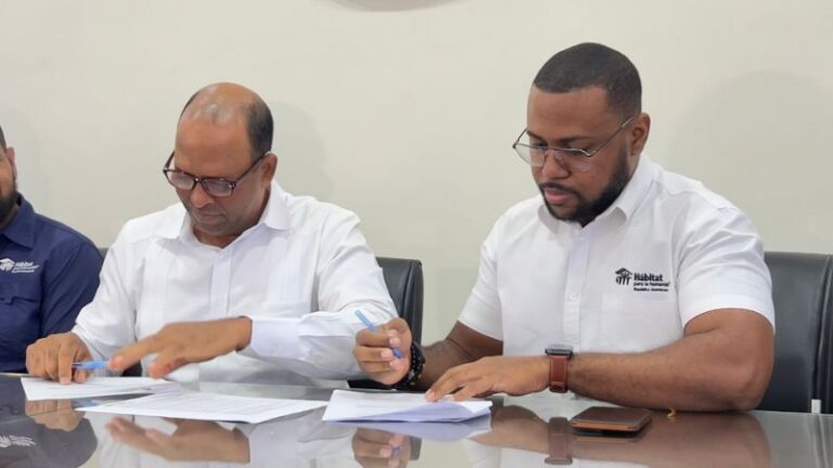 Alcaldía de Villa Vásquez y Hábitat para la Humanidad RD transformarán vidas con inversión de US,000 en mejoras de viviendas y capacitación