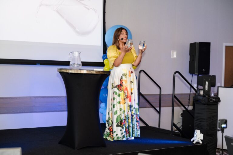 Elizabeth Torres presenta su conferencia “Enfrentando el Miedo” en Allentown: Un llamado a transformar tu vida financiera sin temor