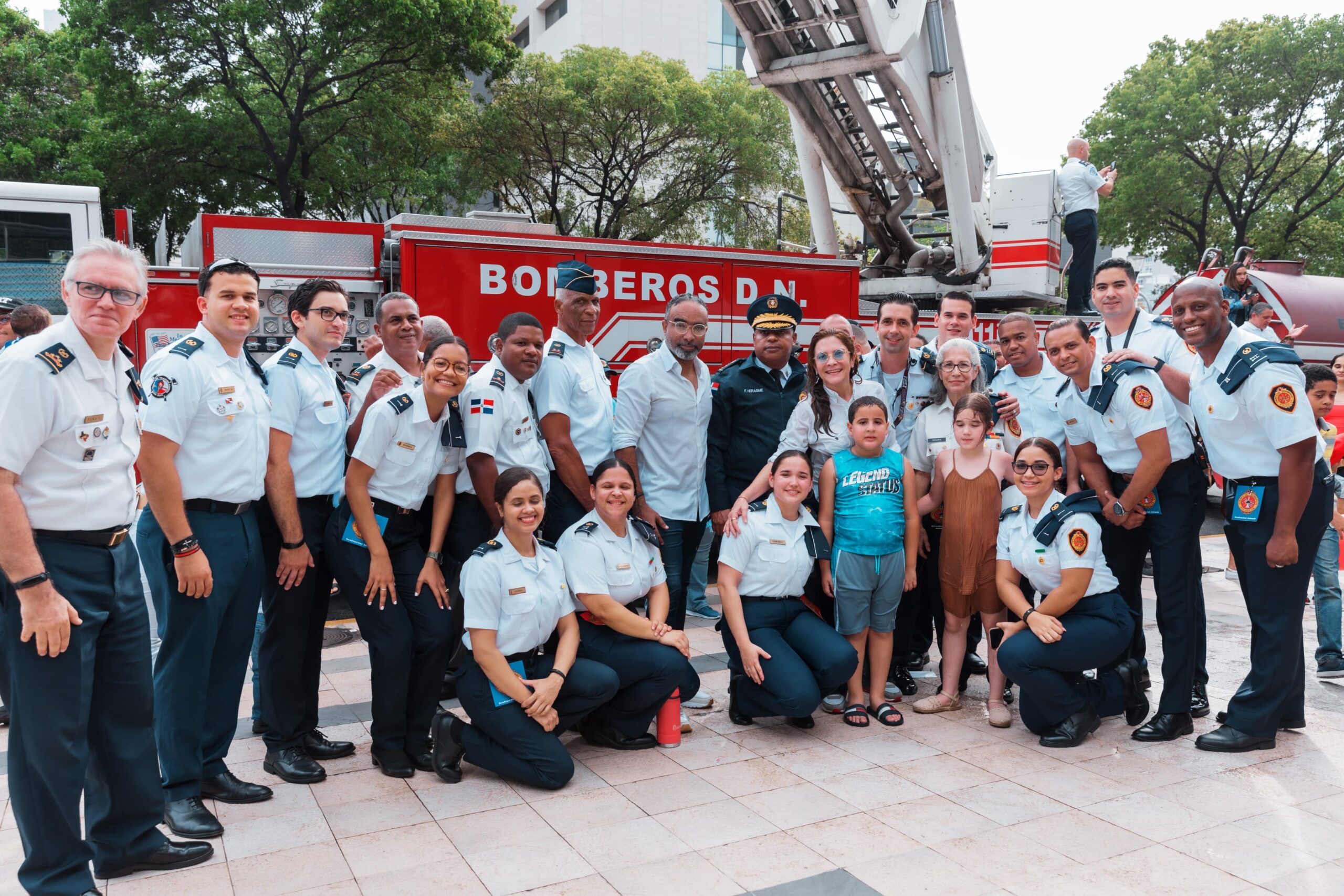 Cuerpo de Bomberos del DN tiene todo listo para tradicional manguerazo de verano Cuerpo de Bomberos del DN tiene todo listo para tradicional manguerazo de verano