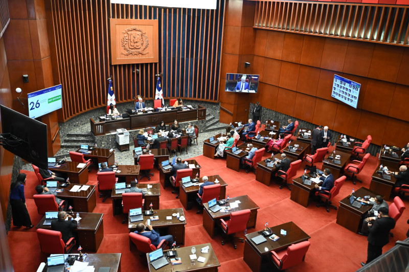 Cuatro proyectos de ley en el Congreso Nacional proponen crear el Ministerio de la Familia Cuatro proyectos de ley en el Congreso Nacional proponen crear el Ministerio de la Familia
