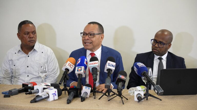 Empresa Dekolor, S.R.L. sale al frente a denuncia de supuesto soborno interpuesta por director del INTRANT Revela el organismo estatal le adeuda RD0 millones