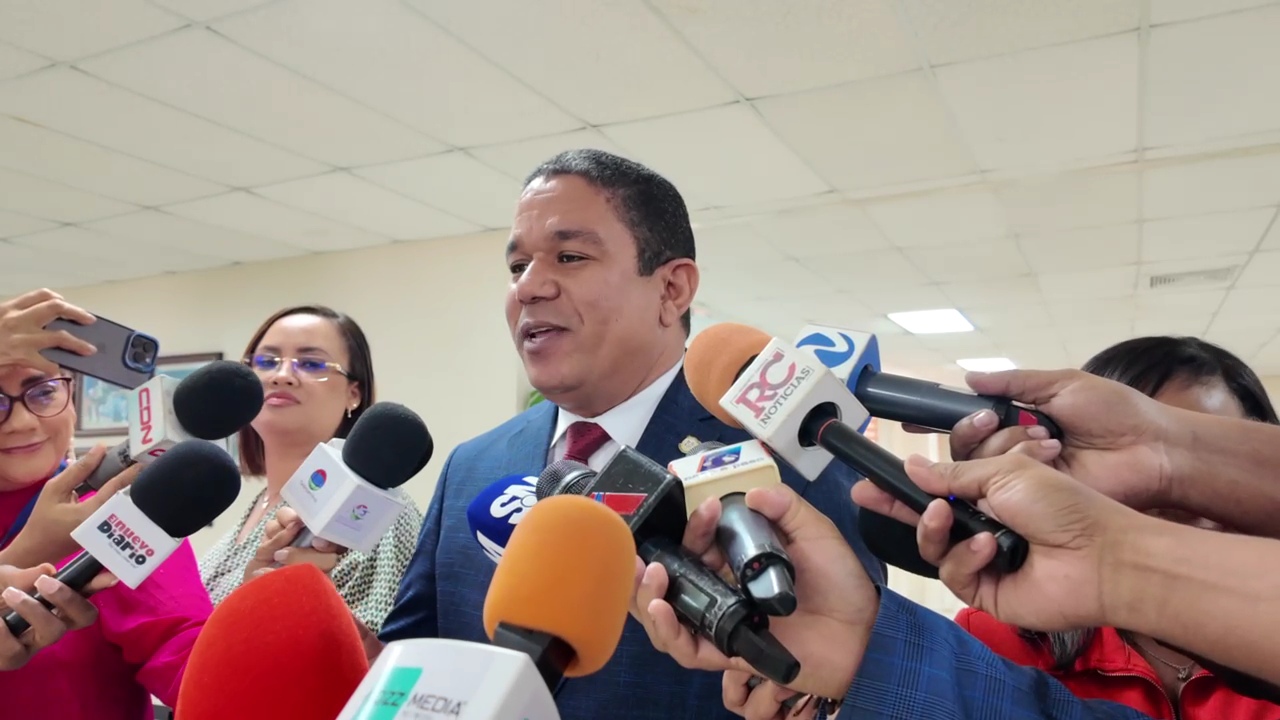 SI ÉL VA A ENTREGAR DINERO ES CULPABLE AUNQUE NO SEA CONDENADO SI ÉL VA A ENTREGAR DINERO ES CULPABLE AUNQUE NO SEA CONDENADO