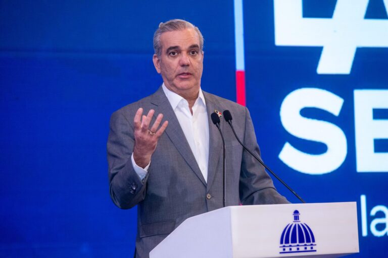 Abinader dice denunciará ante la ONU el «abandono» de Haití