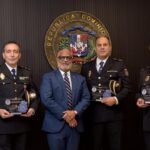 Consulado en Madrid reconoce a policías por apoyo a dominicanos