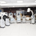 Fortalecen hospitales del Este de la RD con equipos médicos