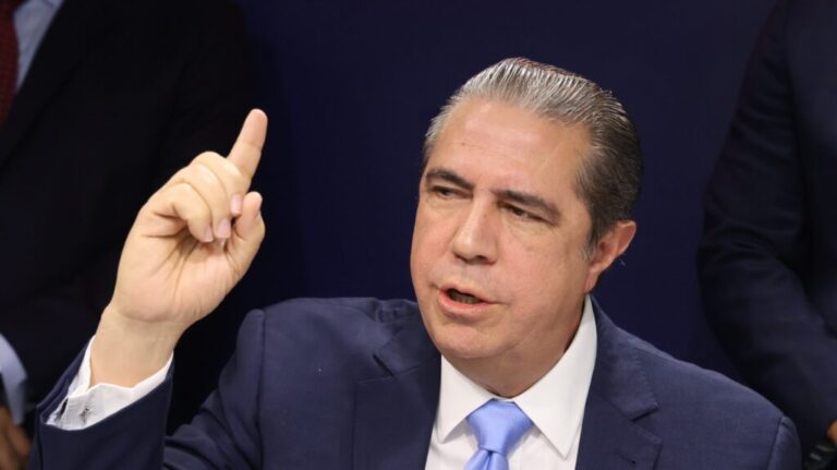 Francisco Javier opina crece indignación en la población