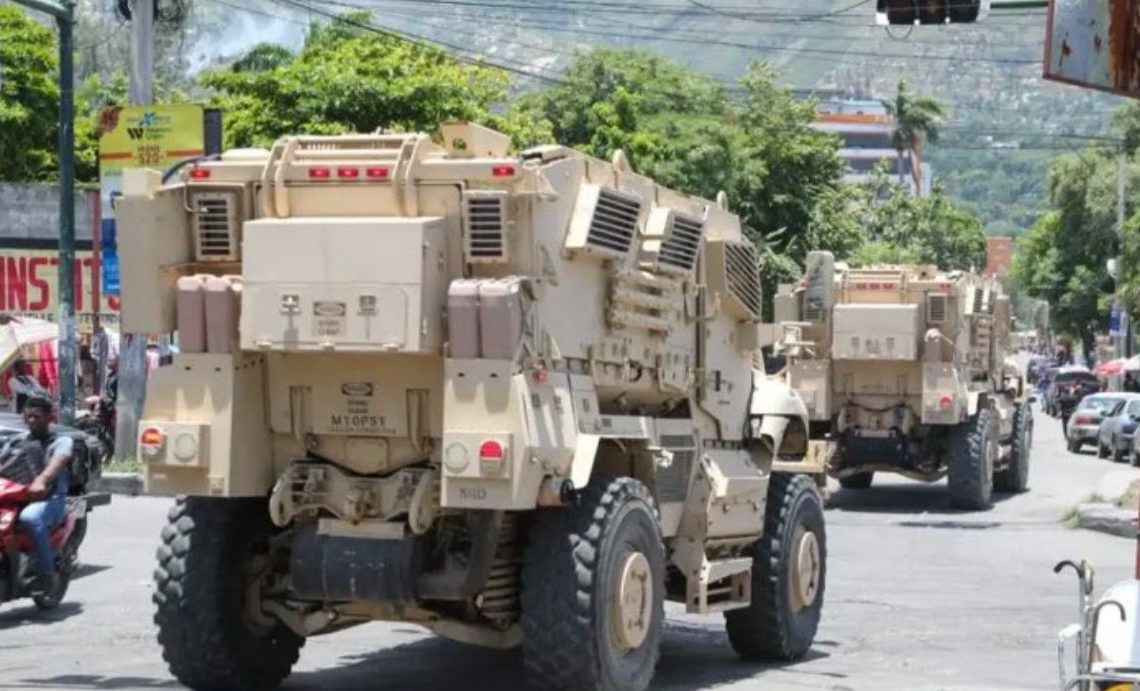 Haití con nuevos blindados y bandidos se frotan las manos