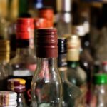 Ministerio Público y Ceccom incautan bebidas adulteradas