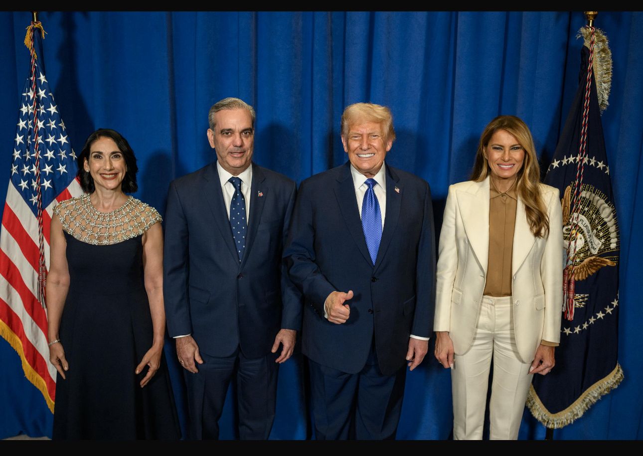 Presidente Abinader se reúne con su homólogo Donald Trump Presidente Abinader se reúne con su homólogo Donald Trump