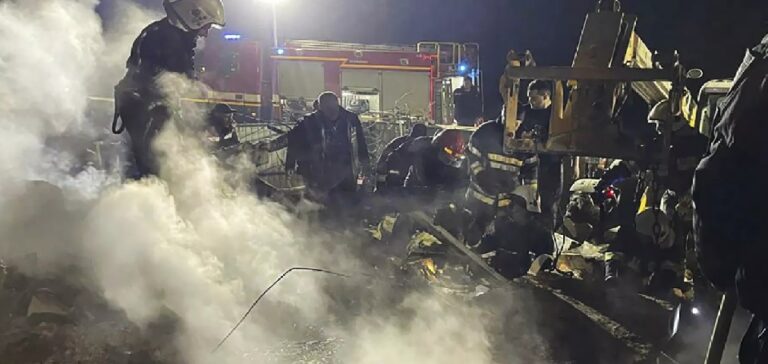 Rusia bombardea ciudad Dnipró dejando un muerto y 20 heridos