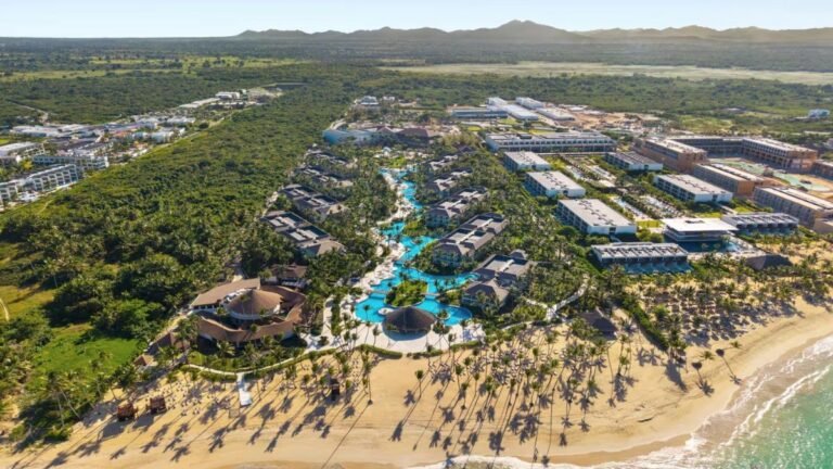 Aimbridge Hospitality opera los Todo Incluido de Wyndham Alltra en el país
