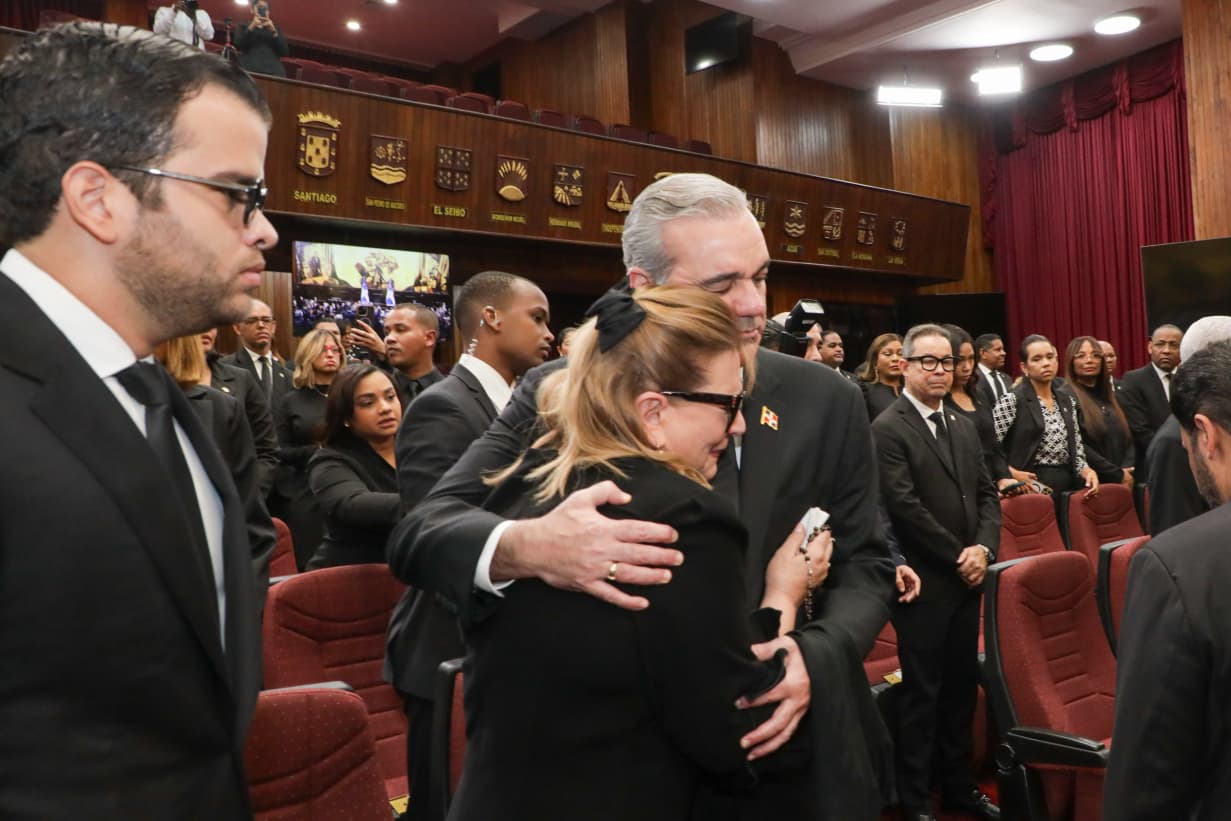 Abinader asiste honras fúnebres Sánchez Baret en el Congreso
