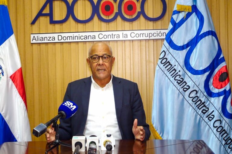 ADOCCO acusa a Director de Compras de faltar a la verdad