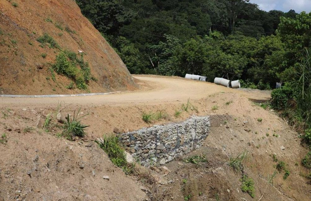 Carretera Cambita-Los Cacaos: problemas