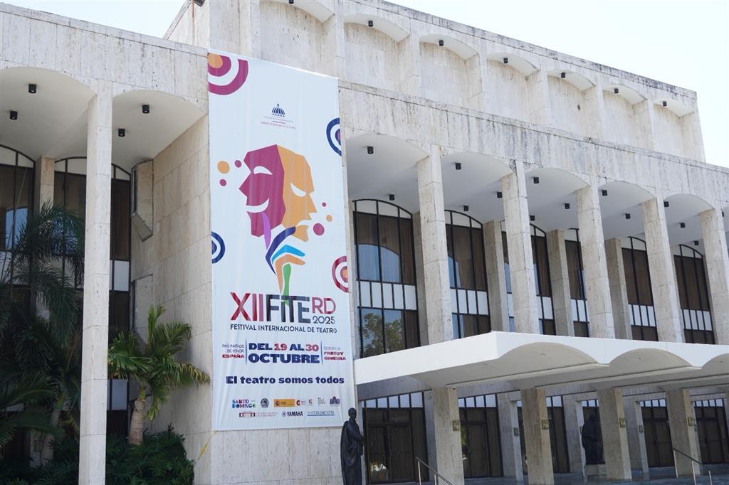 Comienza Festival Internacional de Teatro en la R. Dominicana