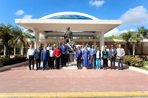 Dedican a Tony Barreiro actos por 487 aniversario UASD Dedican a Tony Barreiro actos por 487 aniversario UASD