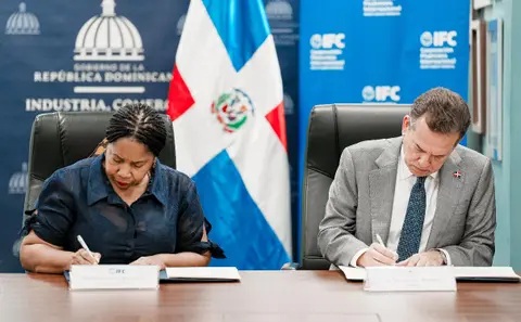 Dominicana fortalece atracción de inversión extranjera