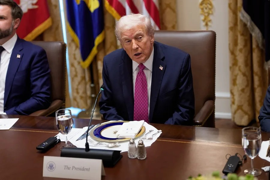 EEUU: Trump anuncia visitará China a principios de 2026
