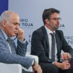 Garry Kasparov advierte Europa «se juega en Ucrania» su futuro