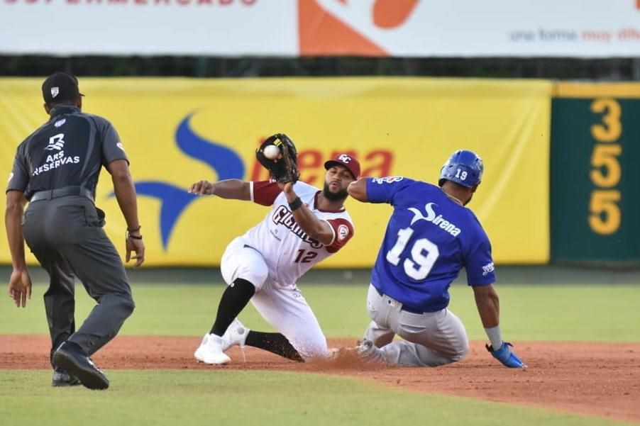 Gigantes y Tigres anuncian partidos de pretemporada