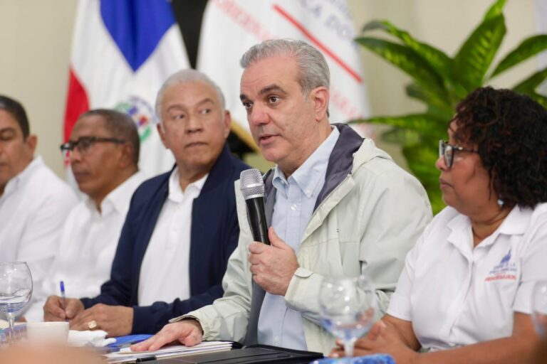 Gobierno RD colabora con el de Jamaica por daños por huracán