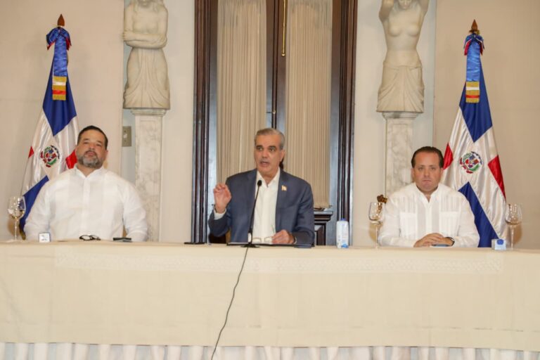 Gobierno titulará 43 millones de m2 de zonas protegidas en RD