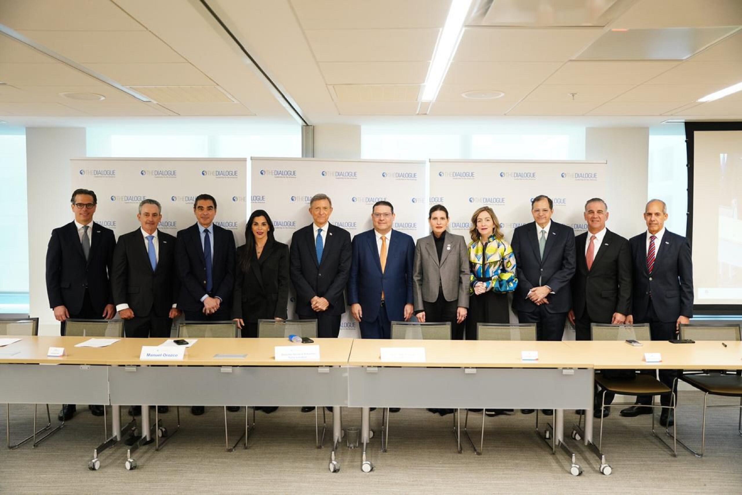 Sanz Lovatón presenta en el Diálogo Interamericano  la posición de RD como hub logístico líder en las Américas