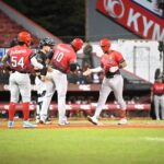 Leones ganan segundo partido; Aguilas derrotan a las Estrellas