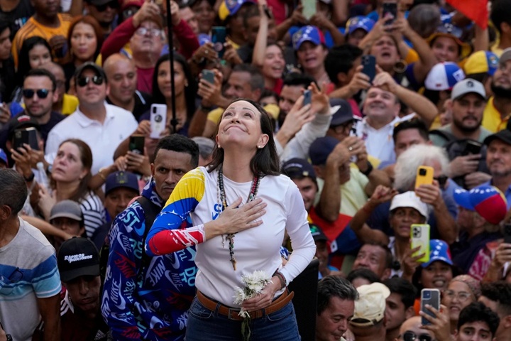 Líder venezolana María Corina Machado gana Nobel de la Paz
