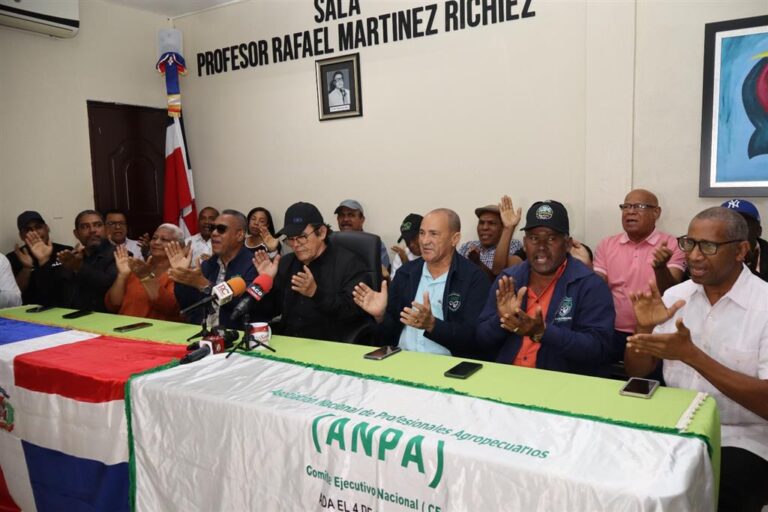 Los profesionales agropecuarios convocan a paro en Dominicana