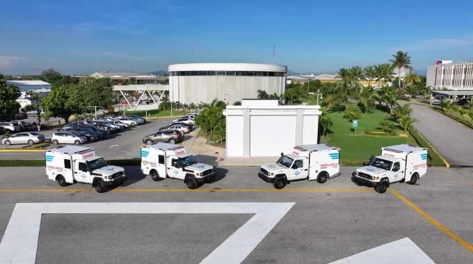 Ministerio de Defensa dona cuatro ambulacias al CESAC