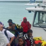 Ministerio de Defensa evacúa a 98 personas en la isla Saona