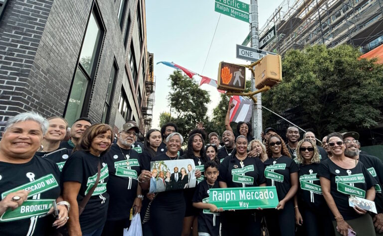 NY: Nombran calle en honor al productor musical Ralph Mercado