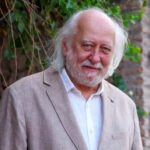 Otorgan Nobel de Literatura al húngaro László Krasznahorkai