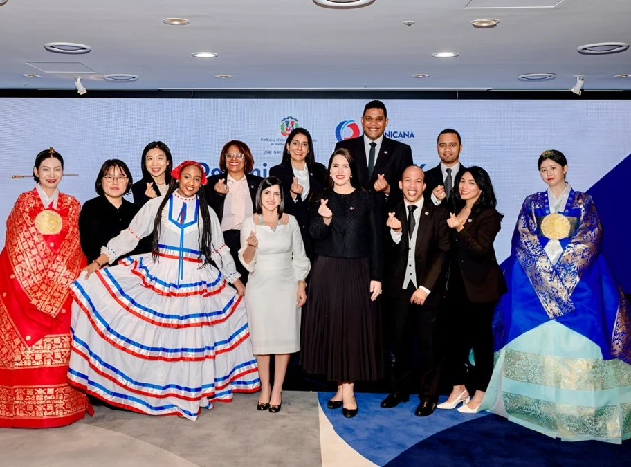 RD fortalece lazos comerciales con Corea del Sur