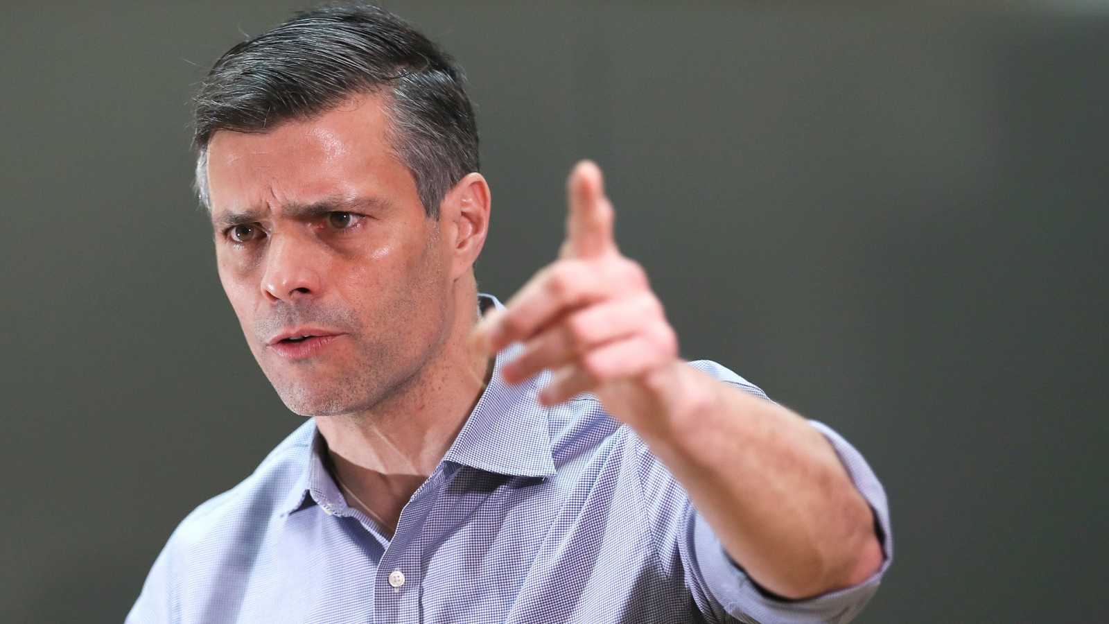 Venezuela quita el pasaporte y nacionalidad a Leopoldo López