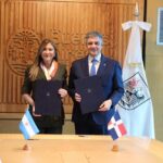 ARGENTINA: Carolina Mejía y Jorge Macri firman convenio