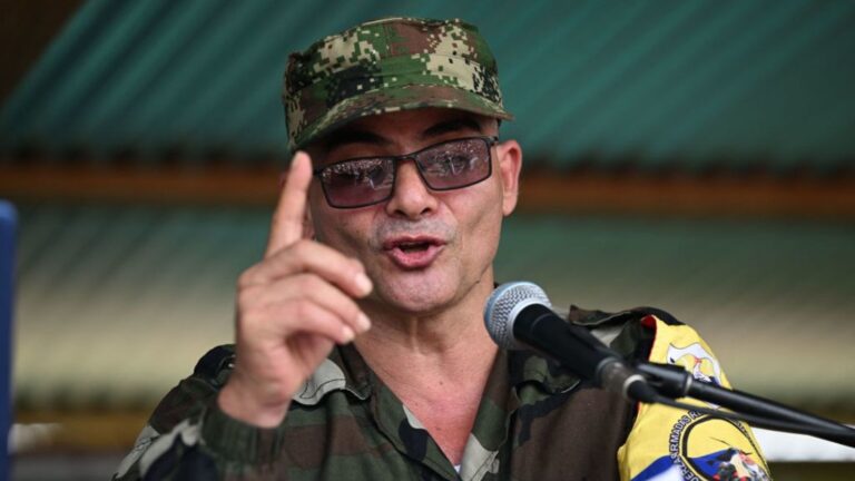 COLOMBIA: Unos 20 muertos en operación contra Iván Mordisco