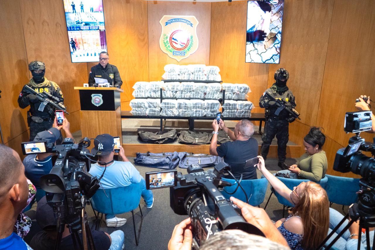 DNCD ocupa 200 paquetes de cocaína en el puerto Caucedo