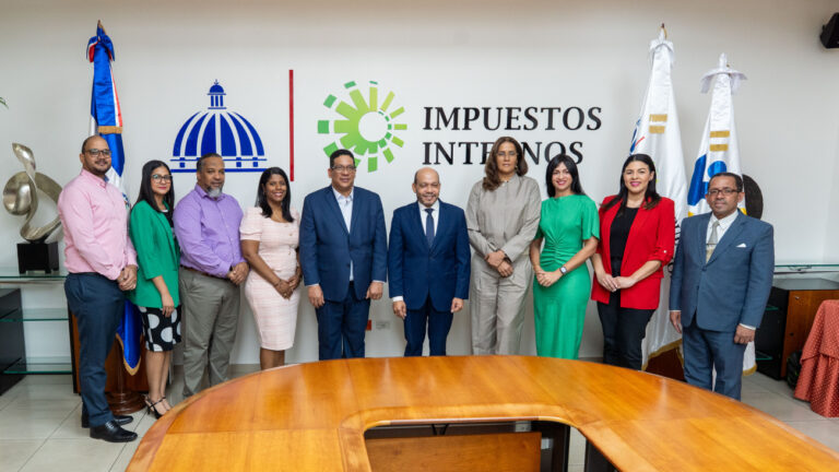 Establecen uso obligatorio de factura electrónica en compras