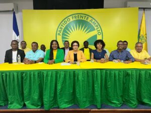 Frente Amplio rechaza acuerdo que RD otorga facilidades a E