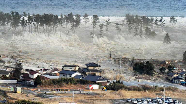Japón emite aviso de tsunami tras temblor de magnitud 6,7