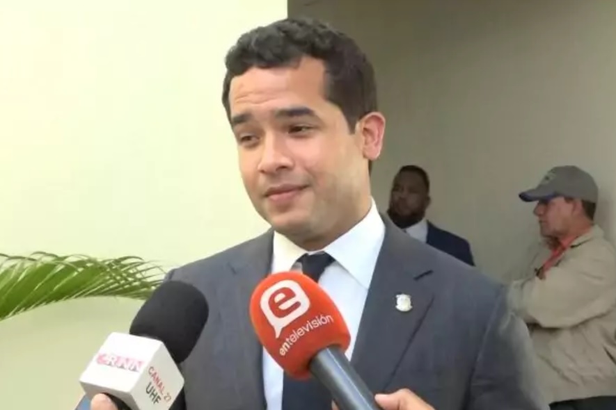 Omar Fernández pide indexar ISR para aliviar carga laboral